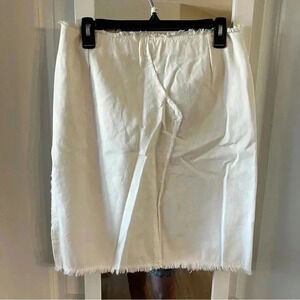 296 NWT Vanessa Bruno White Raw Hem Skirt Size Medium